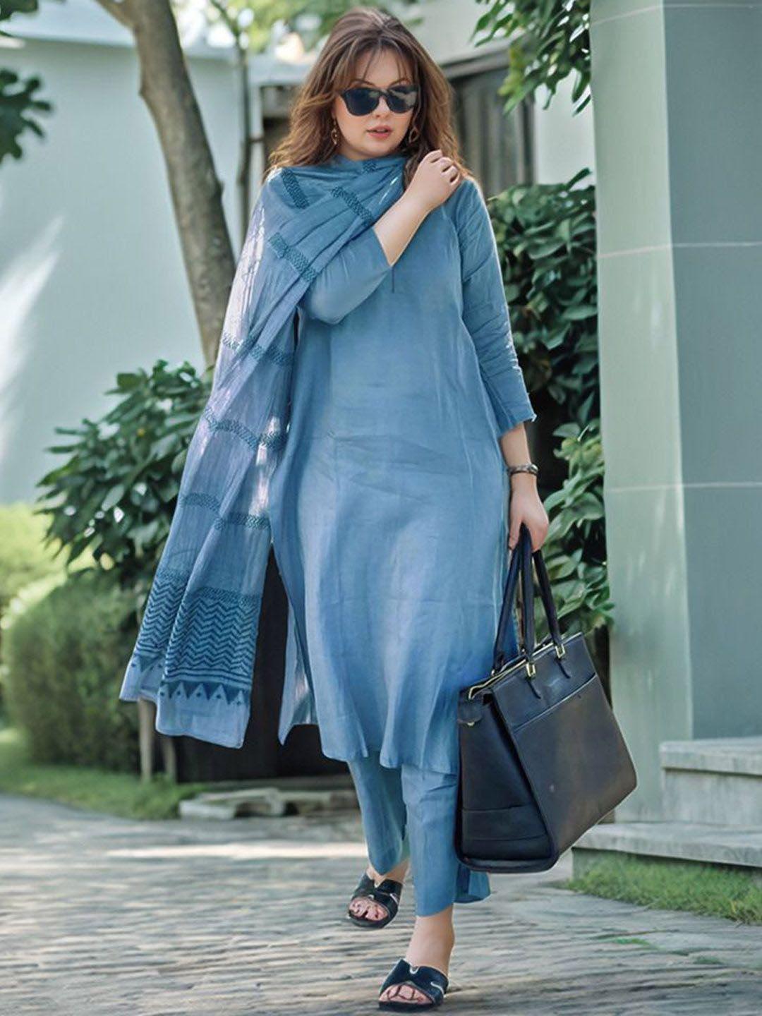 Women Solid Kurta with Trousers & Dupatta