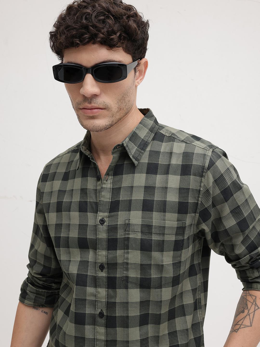 The Roadster Life Co. Other Checks Pure Cotton Regular Fit Casual Shirt
