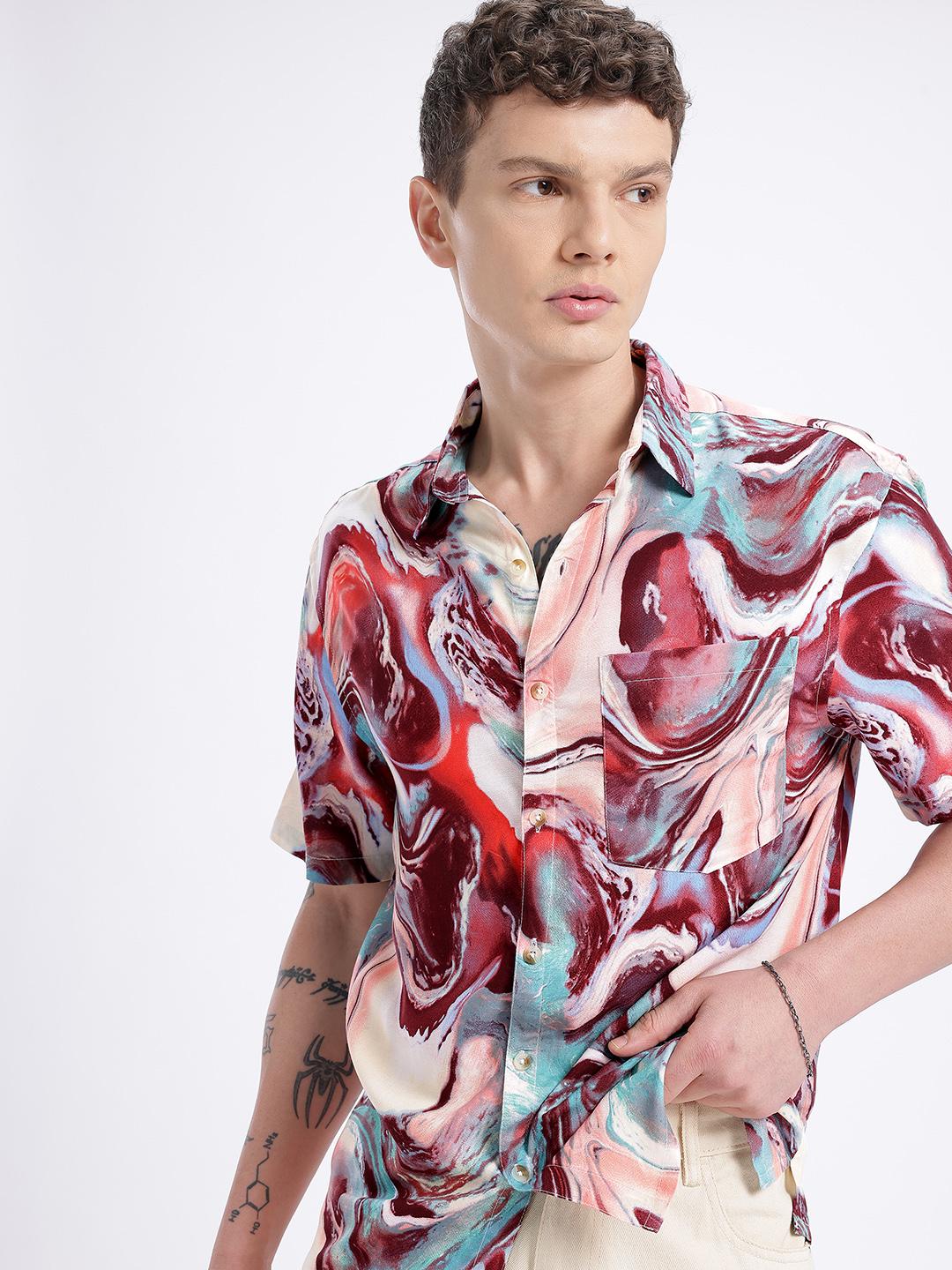 glitchez Abstract Printed Spread Collar Regular Fit Casual Shirt