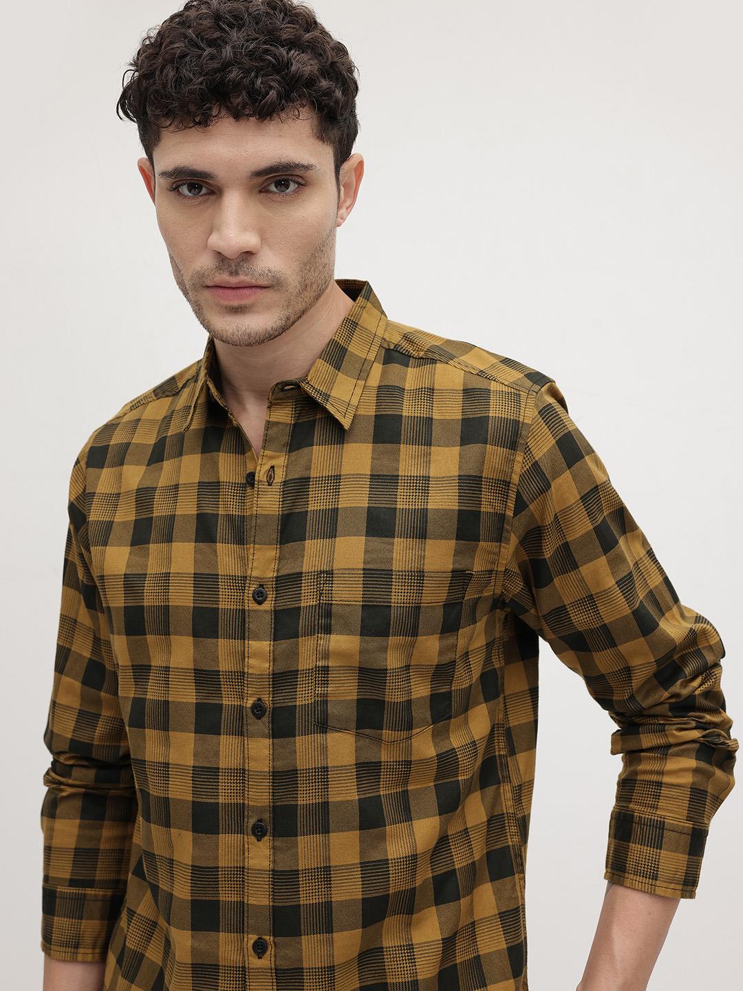The Roadster Life Co. Shepherd Checks Casual Shirt