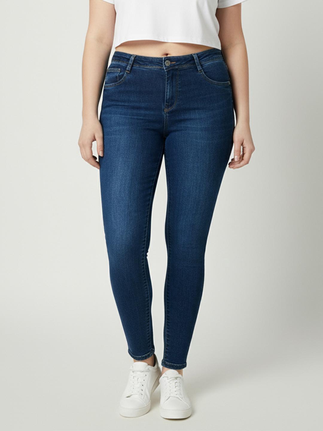 Kraus Jeans Women Super Skinny Fit Mid-Rise Light Fade Stretchable Jeans