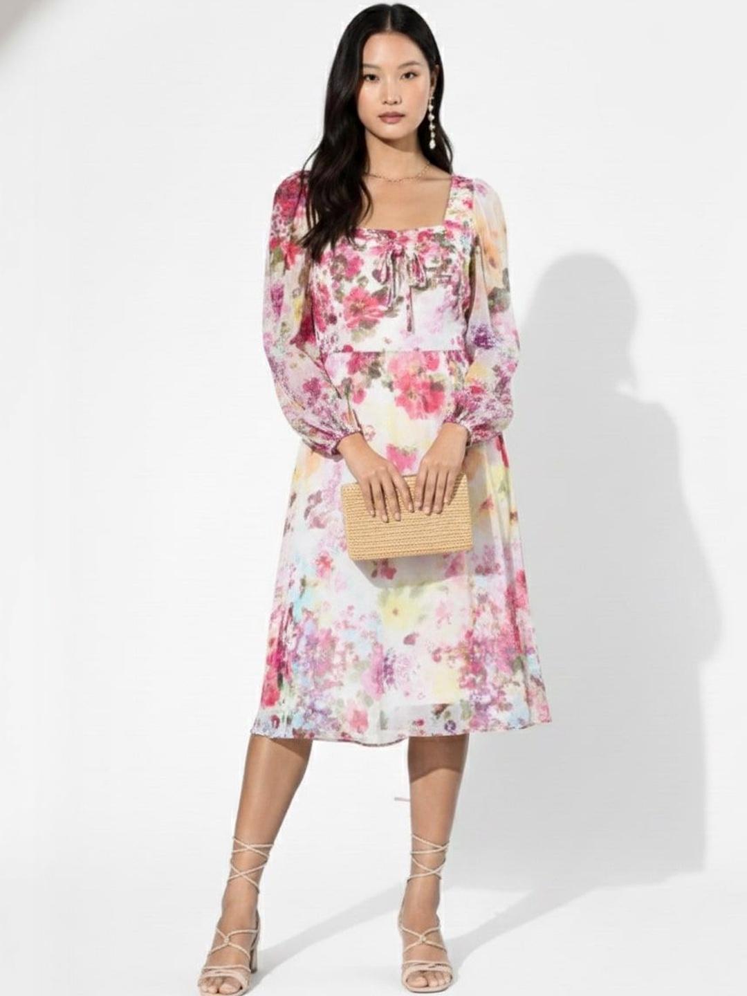 Conversational Printed Puff Sleeve Fit & Flare Midi Dress