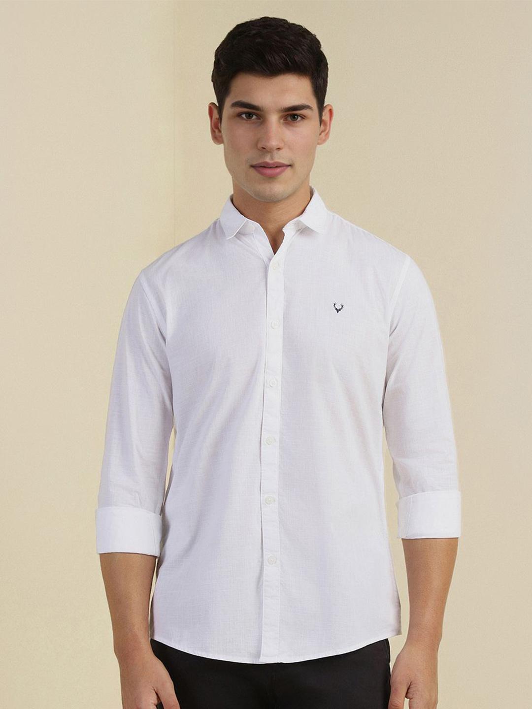 Allen Solly Men Custom Fit Spread Collar Solid Cotton Casual Shirt