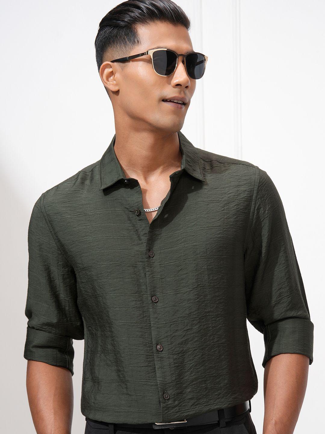Buy HIGHLANDER Men Crushed Textured Solid Occasion Shirt - Shirts for ...