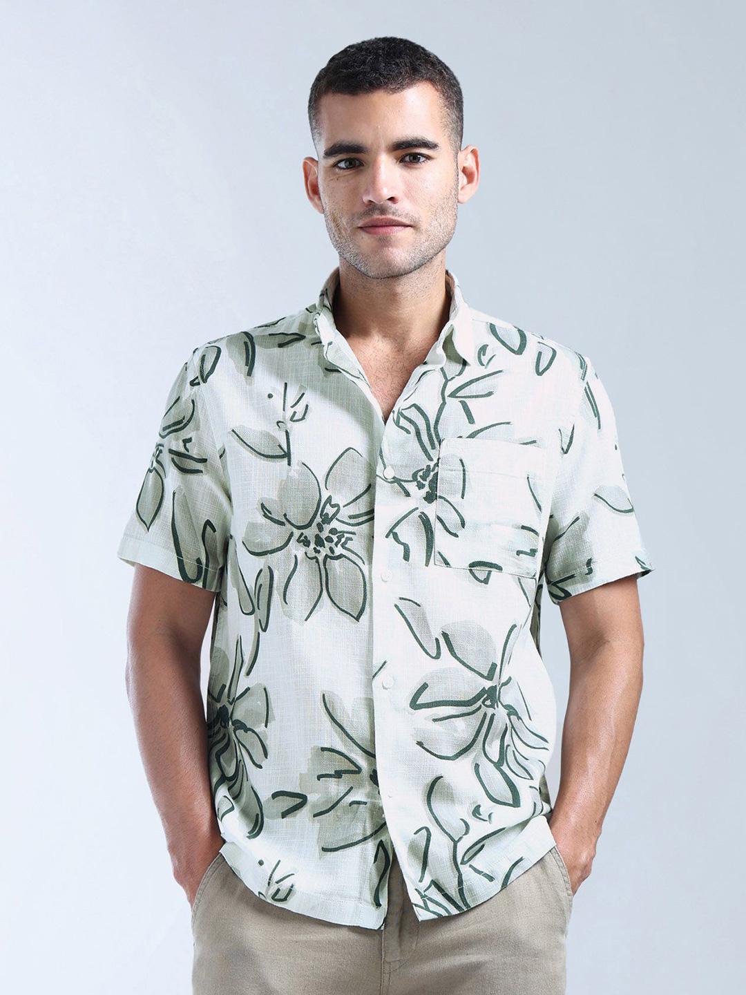 Flying Machine Men Classic Fit Spread Collar Floral Printed Cotton Casual Shirt