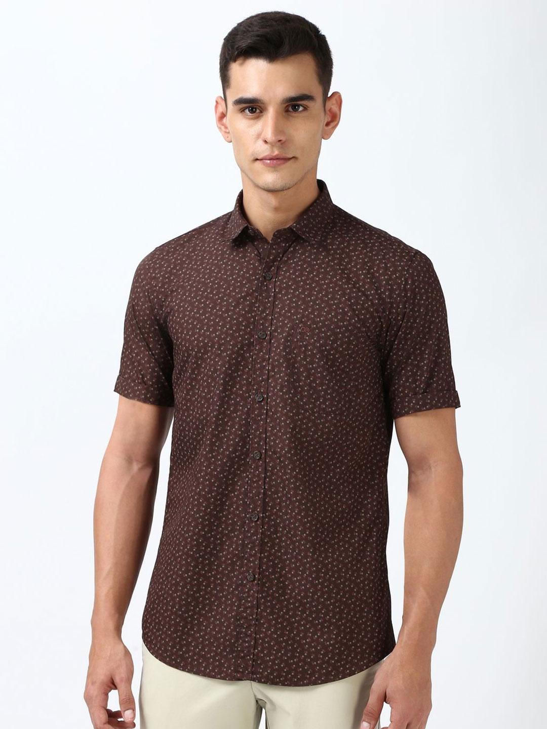 Peter England Casuals Men Slim Fit Spread Collar Floral Printed Cotton Casual Shirt