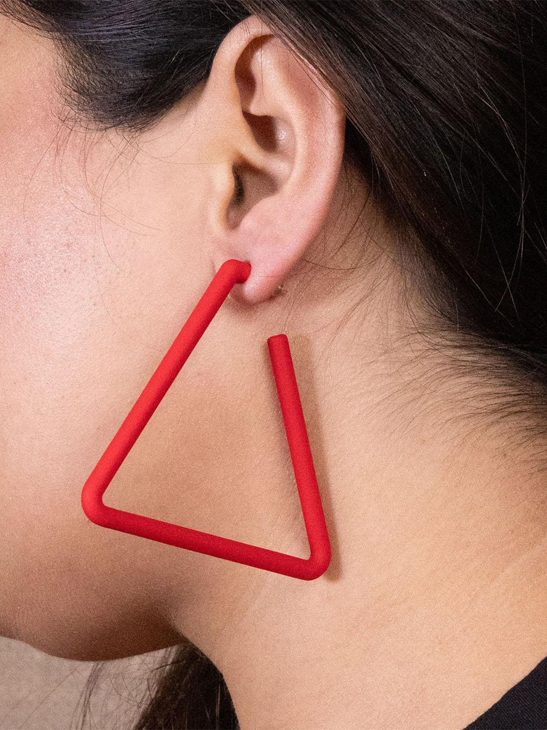 Buy Senshi Triangular Hoop Earrings - Earrings for Women 35188049 | Myntra