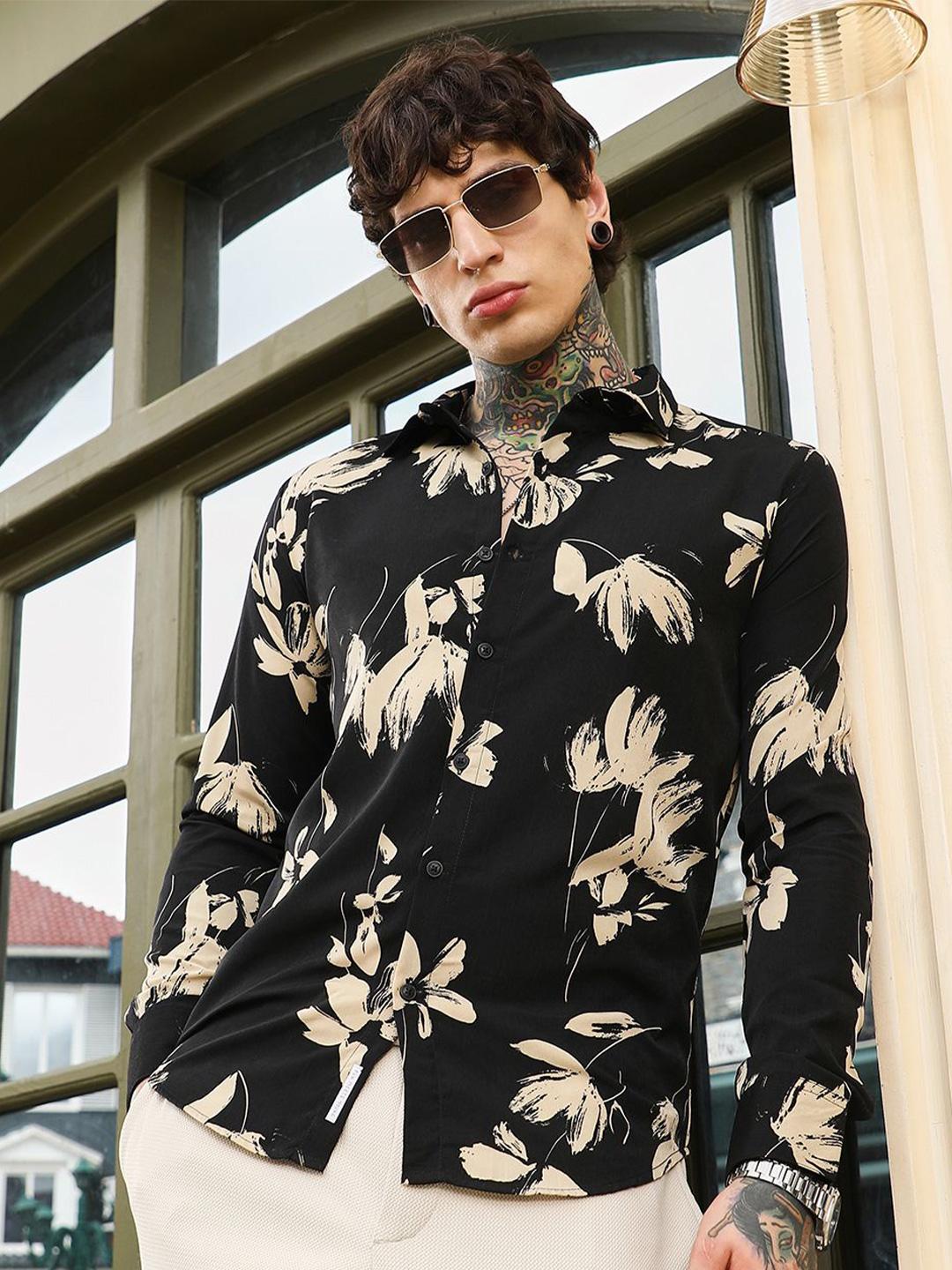 Campus Sutra Men Comfort Fit Floral Printed Spread Collar Casual Shirt
