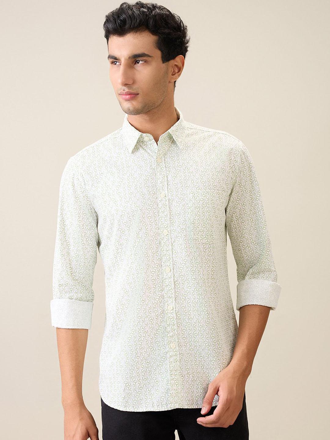 Parx Geometric Printed Spread Collar Cotton Slim Fit Shirt