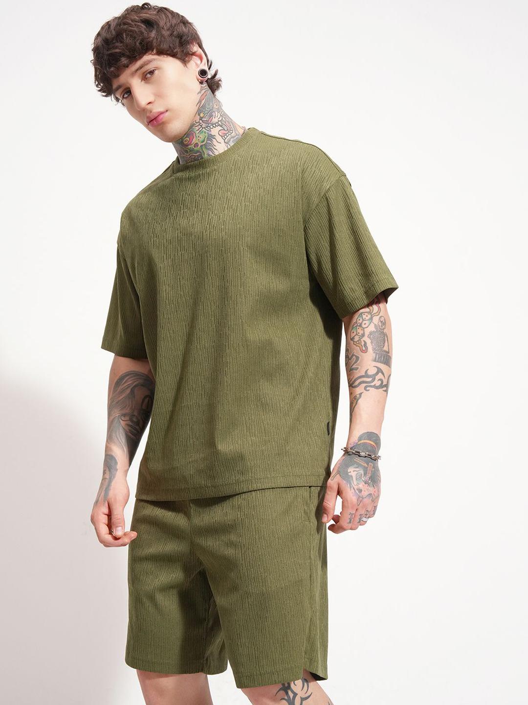 Buy HIGHLANDER Self Design Oversized Fit T Shirt With Shorts Co Ords -  - Apparel for Men