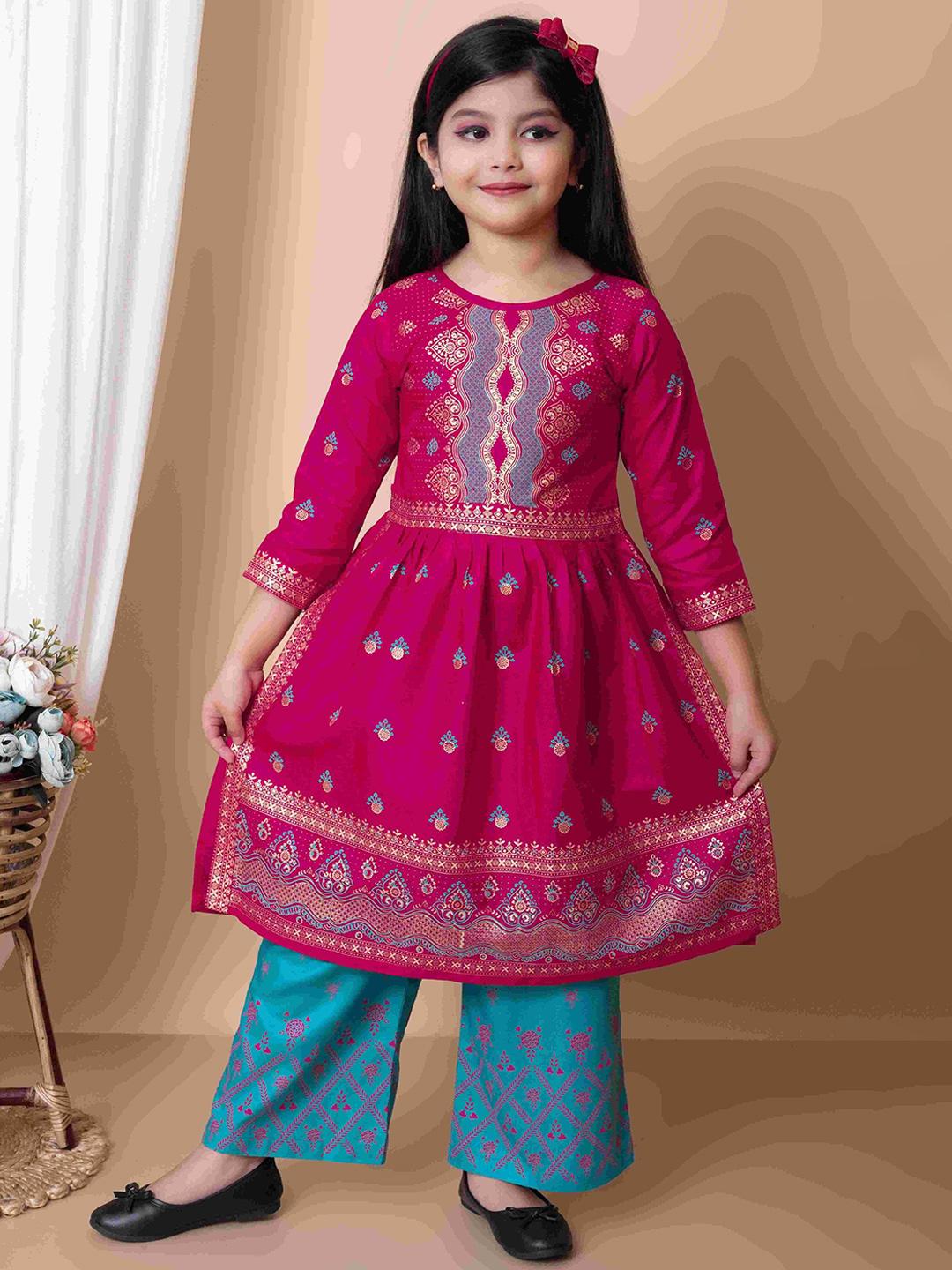 Girls Light Green Boat Neck Printed kurta With Pink Straight Palazzo And Dupatta main image 1