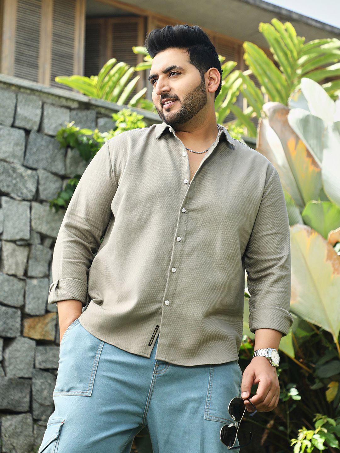Instafab Plus Men Comfort Opaque Casual Shirt