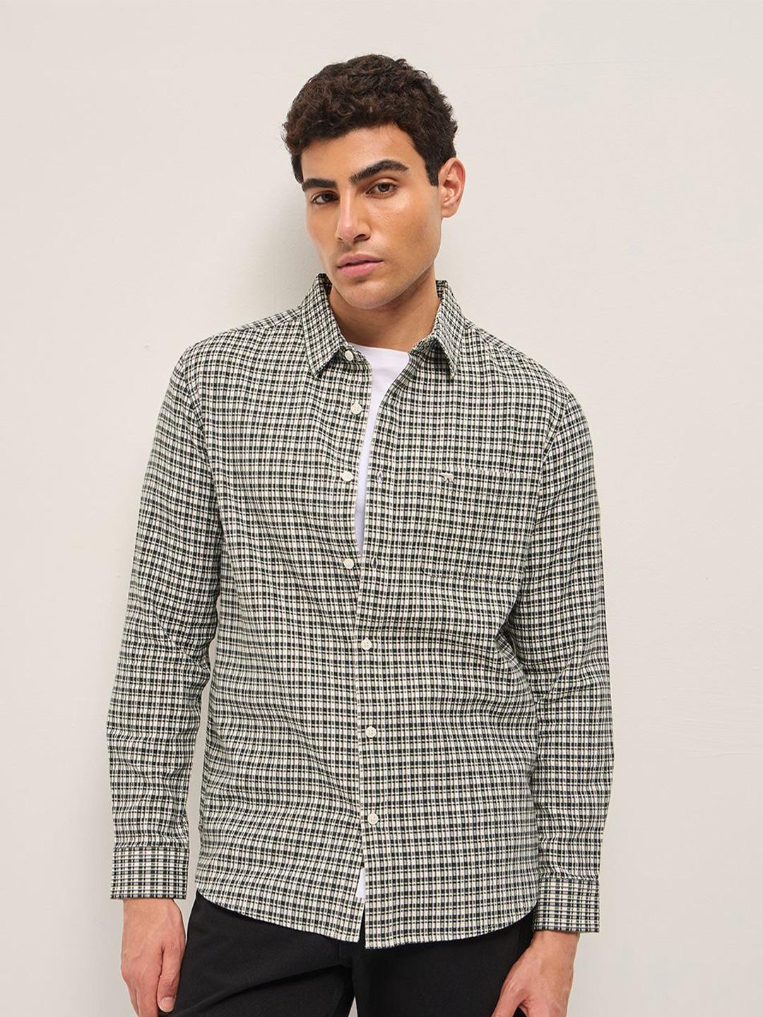 THE BEAR HOUSE Men Slim Fit Micro Checked Pure Cotton Casual Shirt