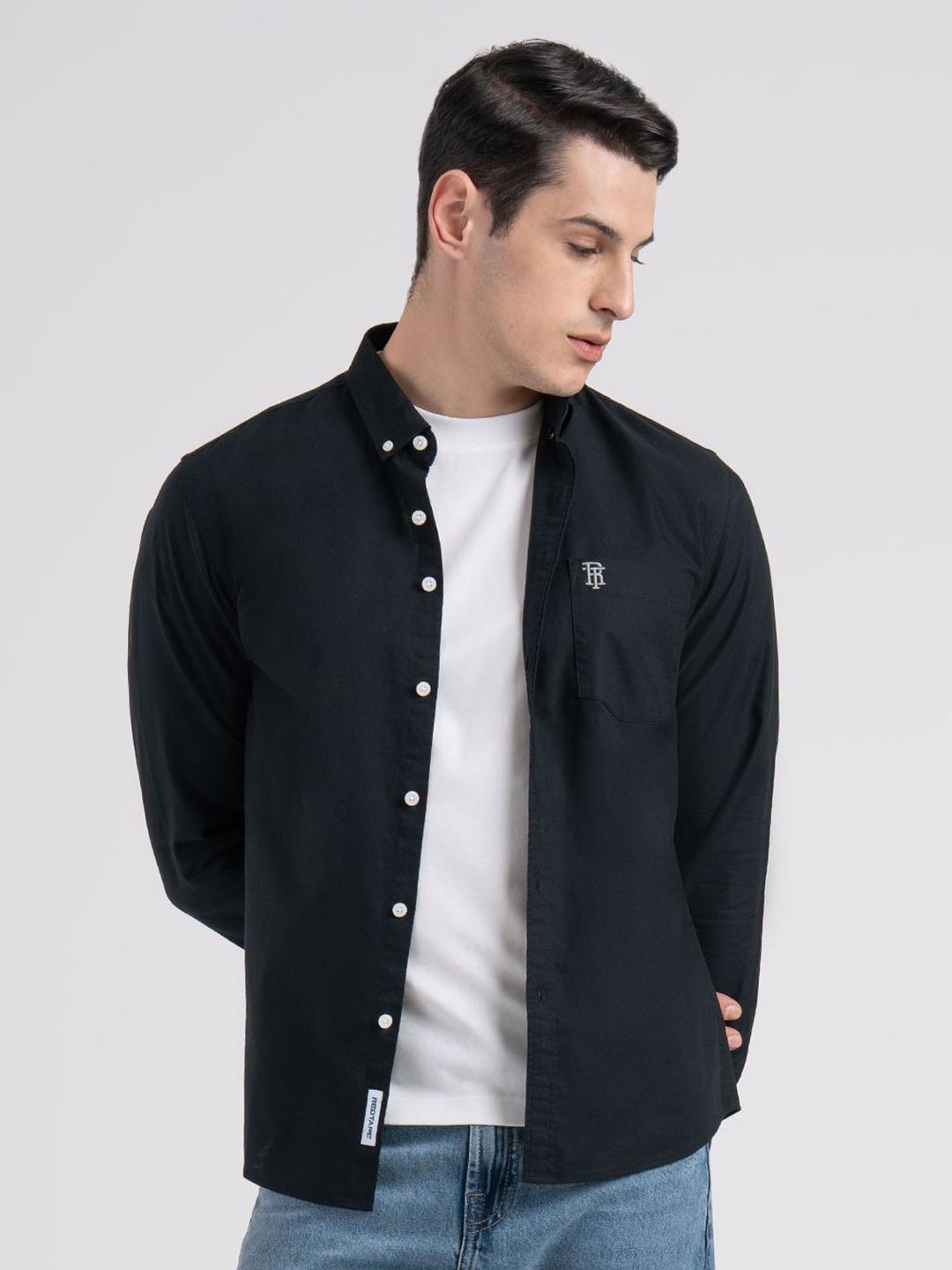 Red Tape Men Solid Pure Cotton Loose Fit Button Down Shirt