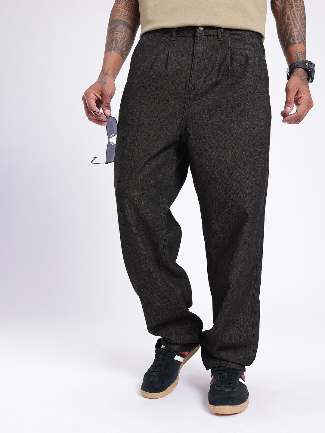 glitchez Men Loose Fit Pleated Jeans
