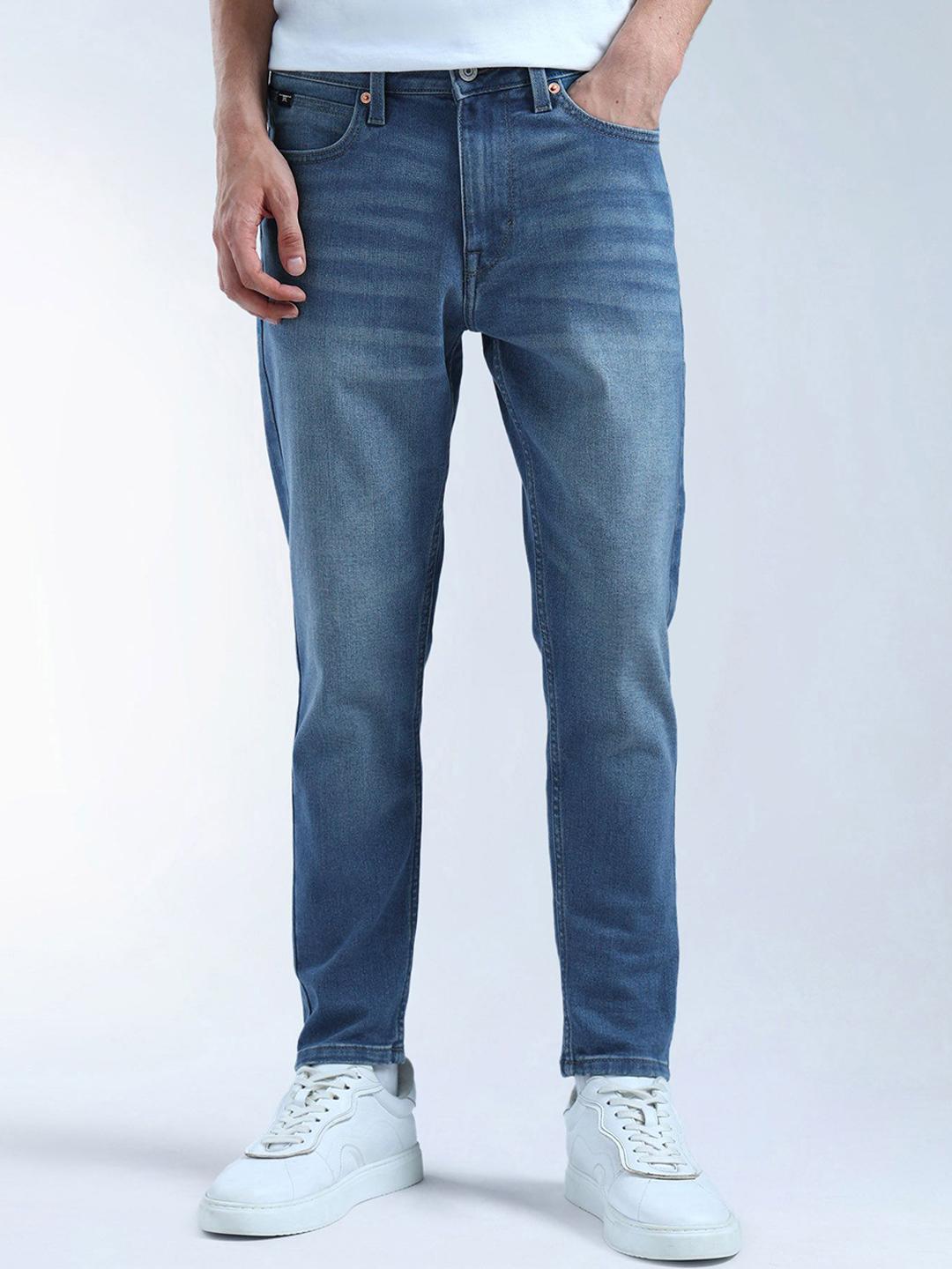 Flying Machine Men Relaxed Fit Mid-Rise Light Fade Jeans