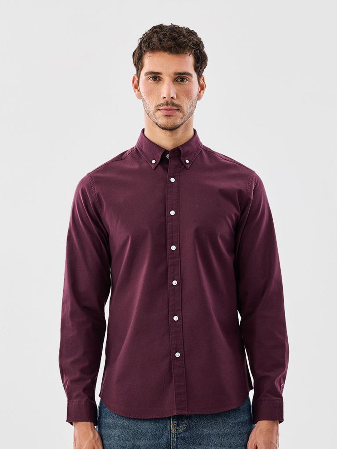 Snitch Men Slim Fit Casual Shirt