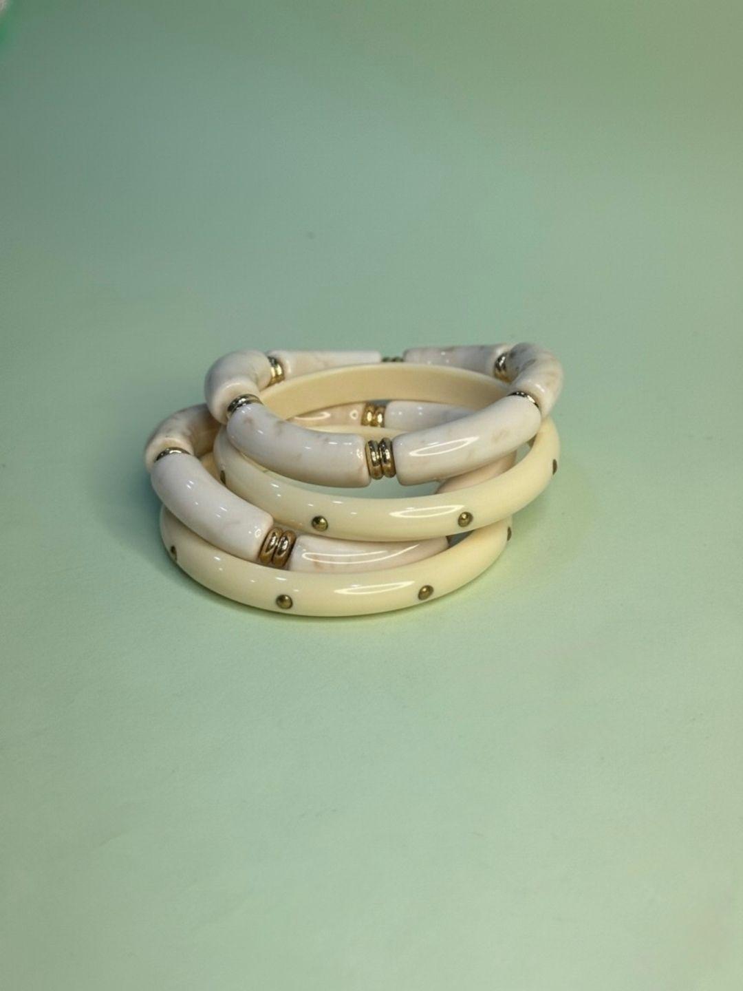 Buy TAG 7 Set Of 4 Bangles - - Accessories for Women