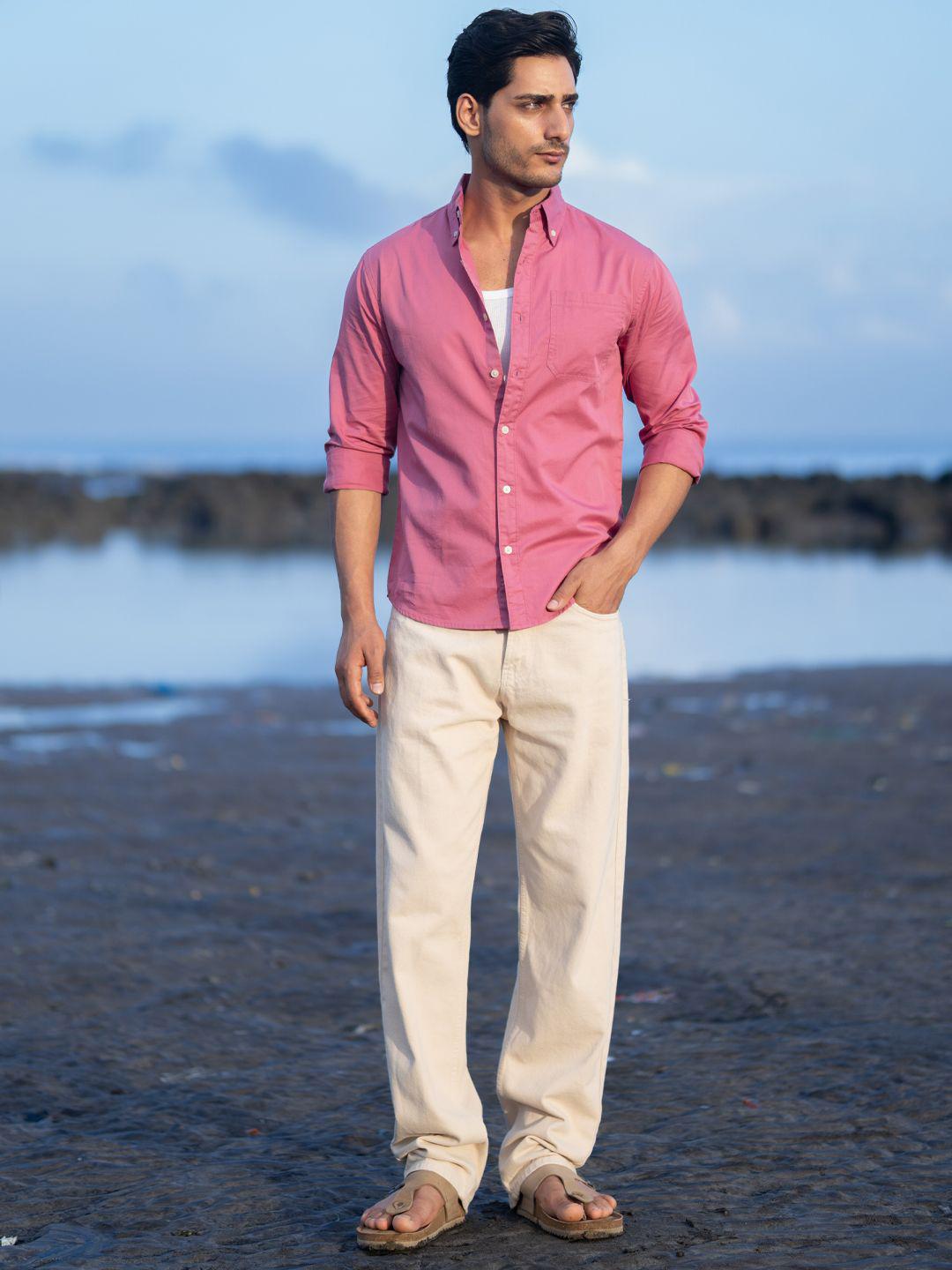 Powerlook Men Solid Spread Collar Pure Cotton Casual Shirt