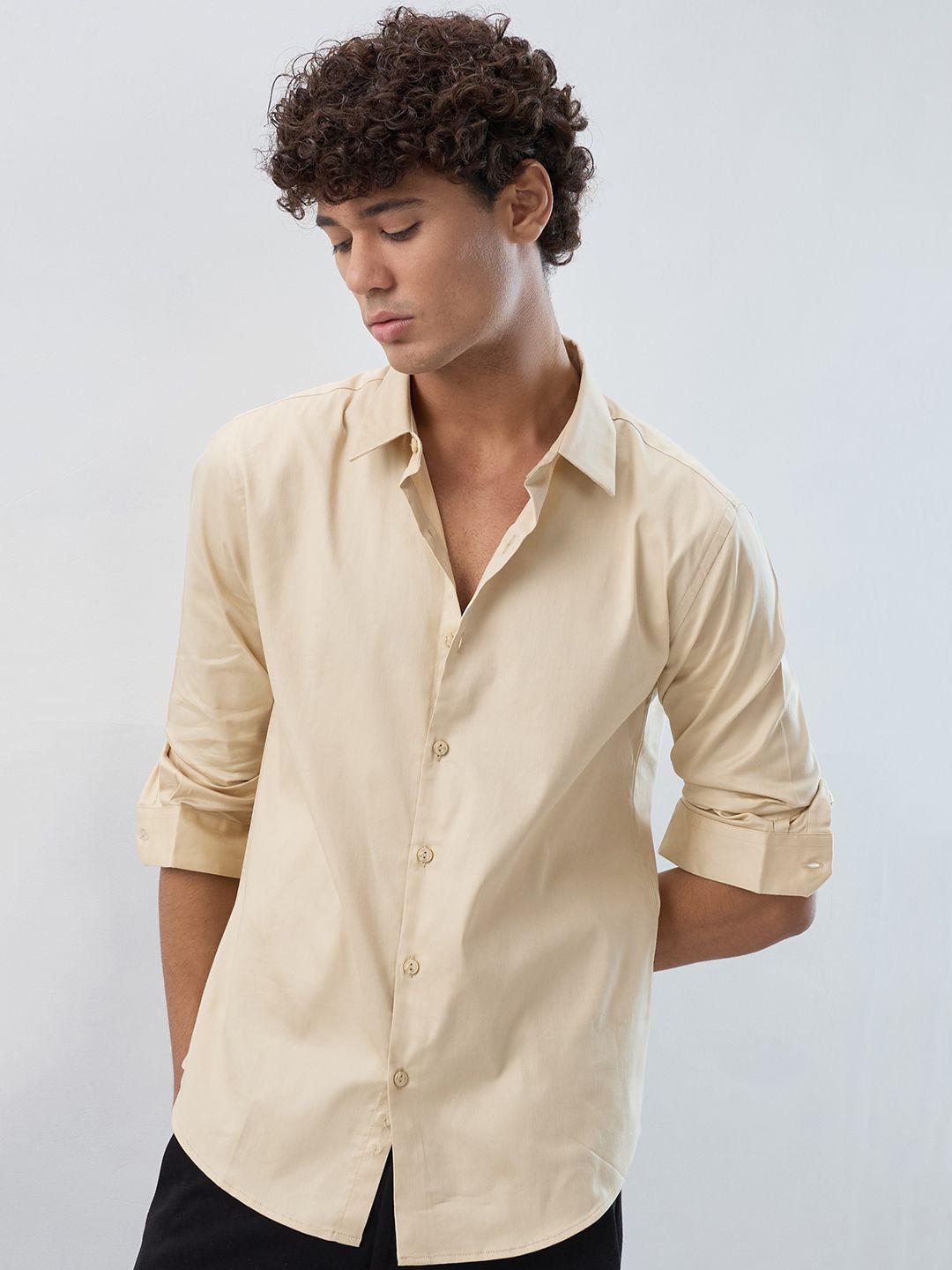 HERE&NOW Men Solid Spread Collar Cotton Casual Shirt