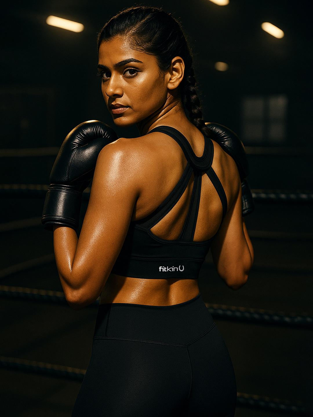 Fitkin Black Solid Non-Wired Lightly Padded Sports Bra WB3