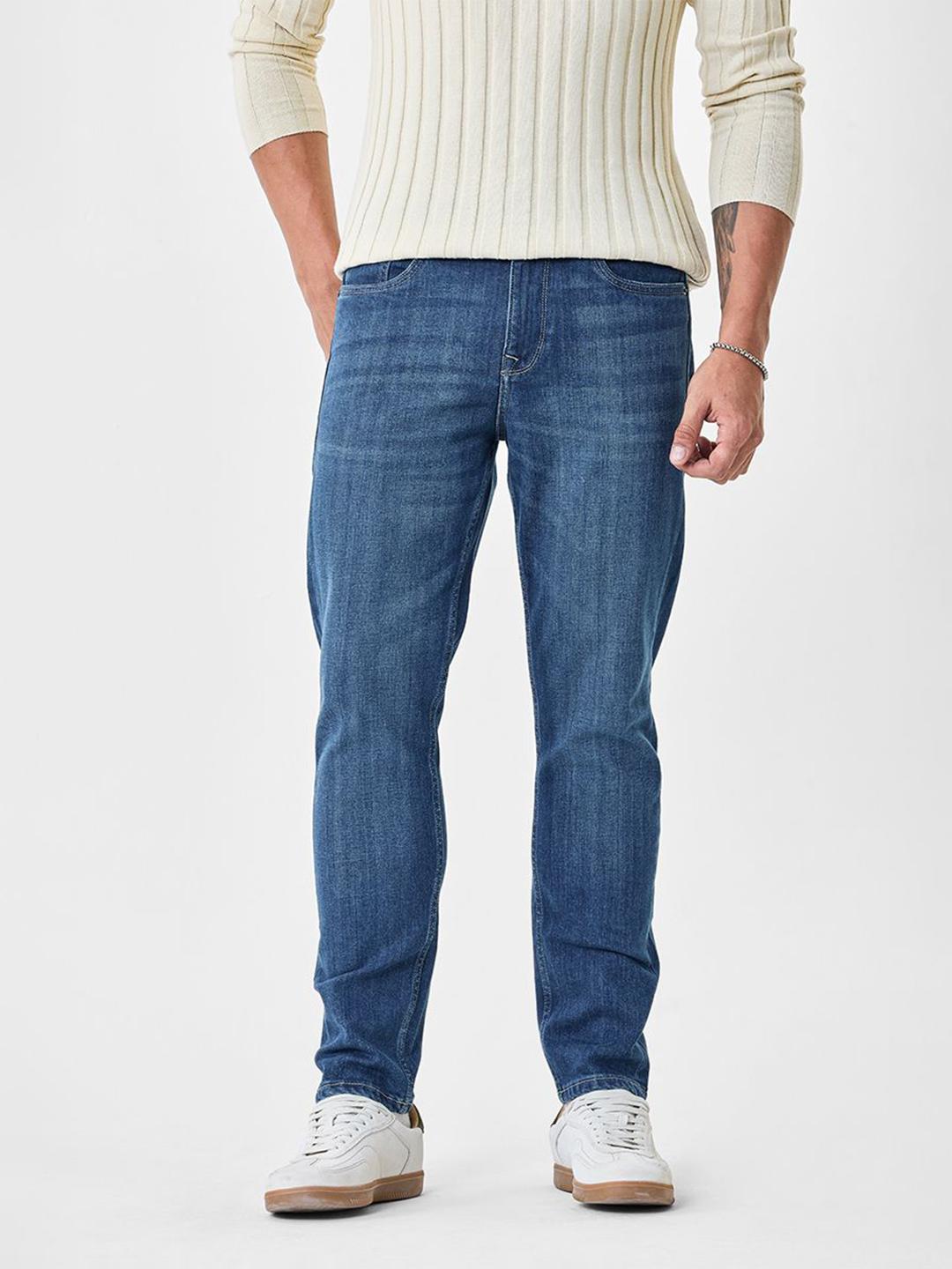 Snitch Men Slim Fit Mid-Rise Light Fade Stretchable Jeans