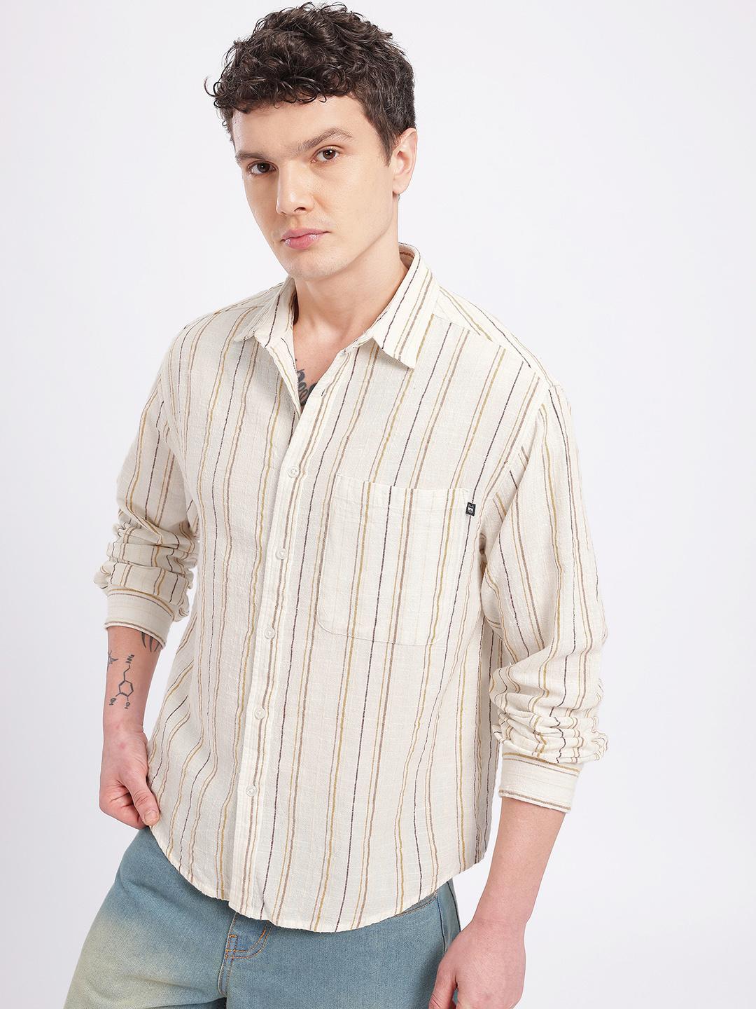 glitchez Striped Cutaway Collar Relaxed Fit Pure Cotton Casual Shirt
