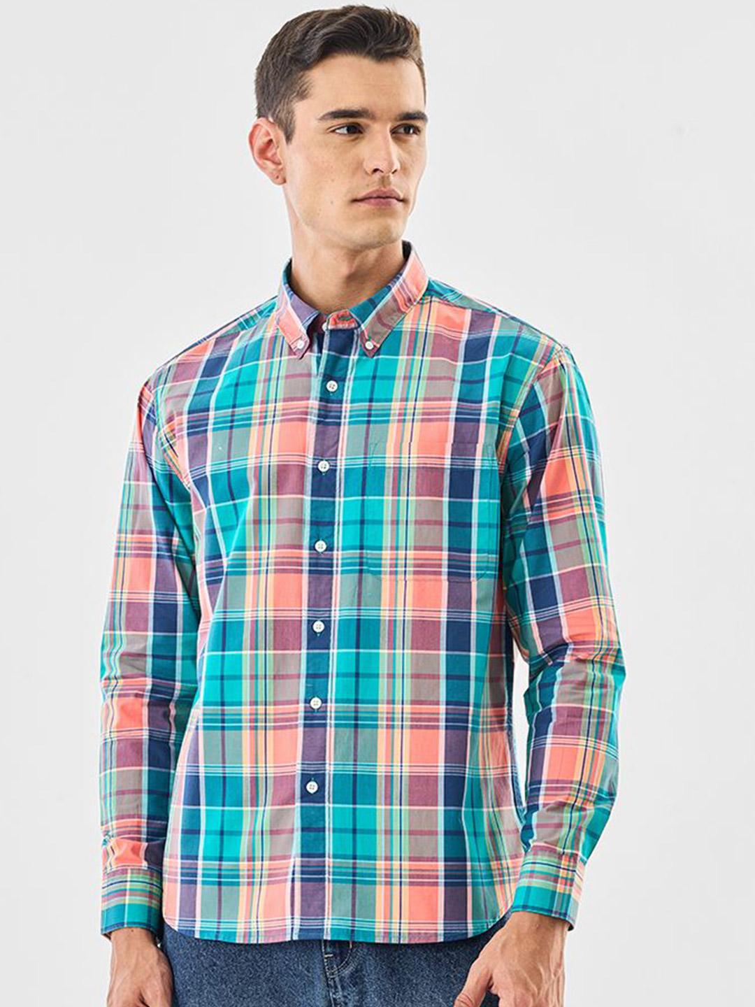 Snitch Men Checked Button-Down Collar Cotton Casual Shirt