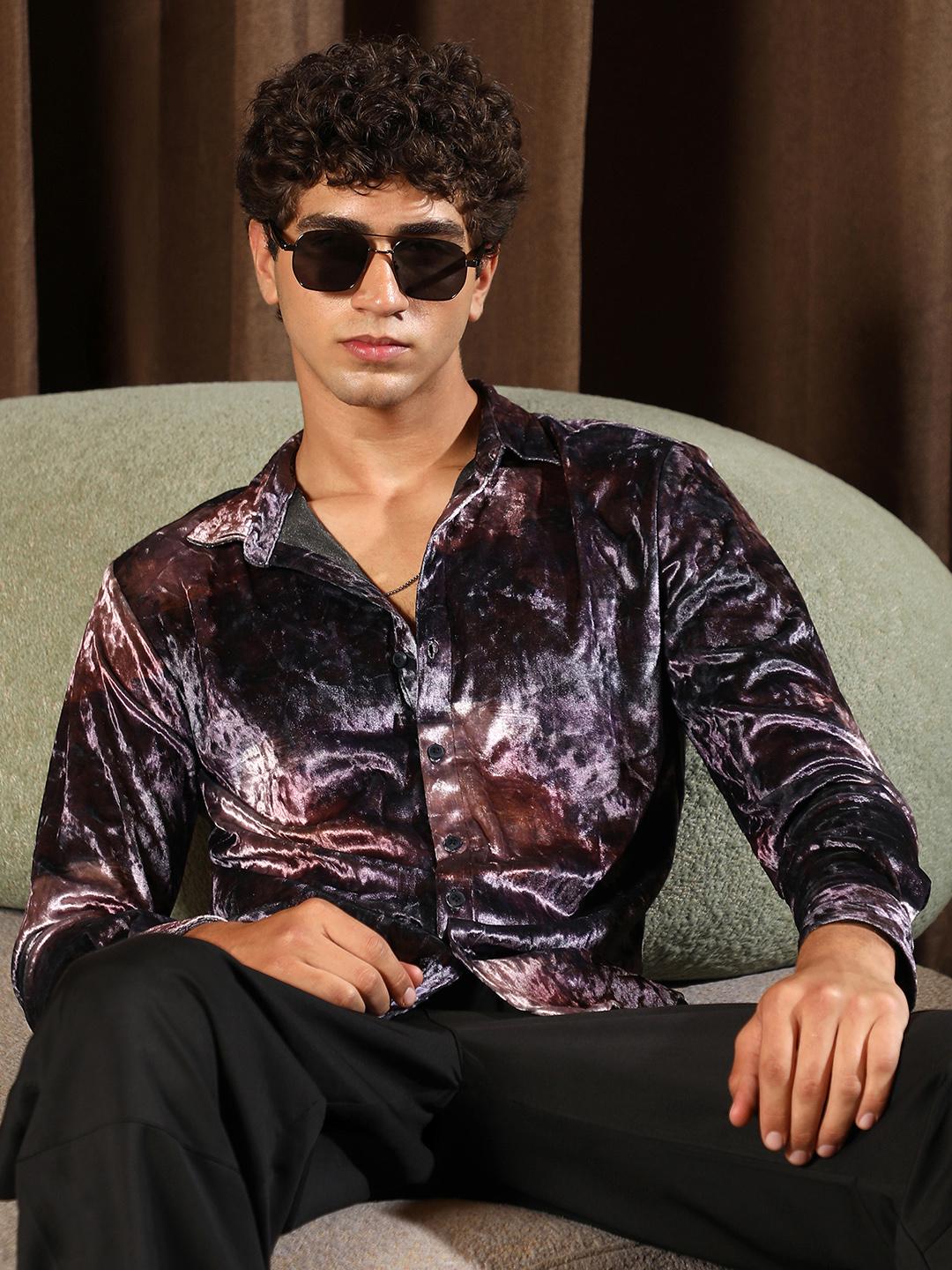 Campus Sutra Abstract Printed Comfort Velvet Casual Shirt