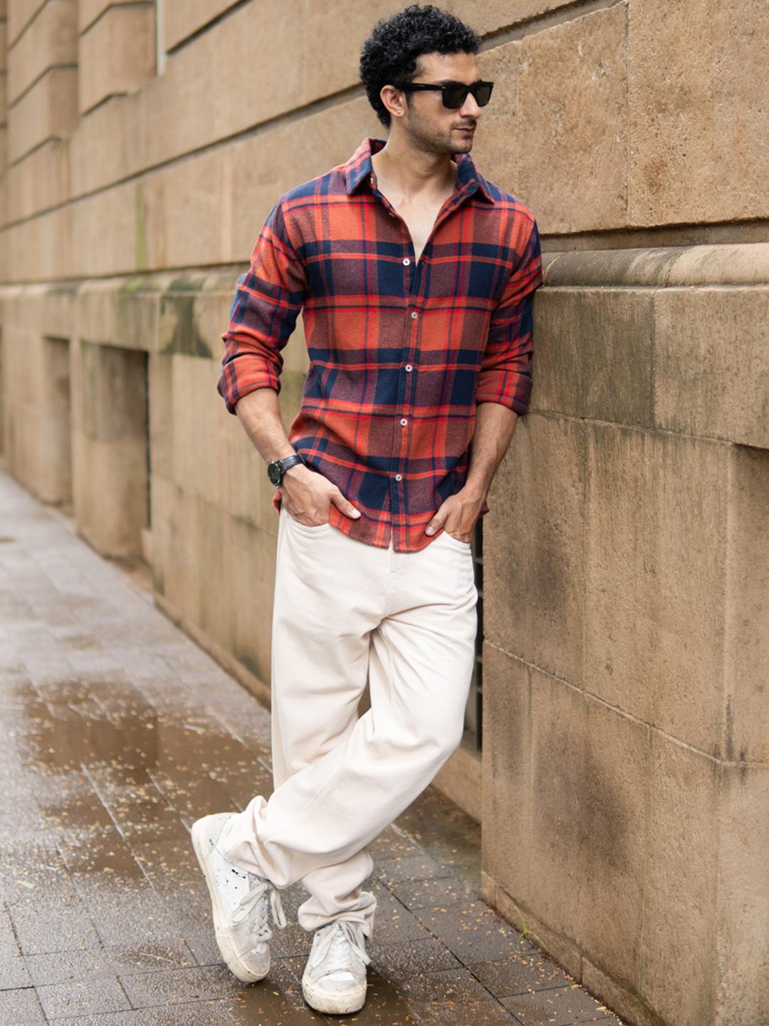 Powerlook Men Textured Spread Collar Casual Shirt