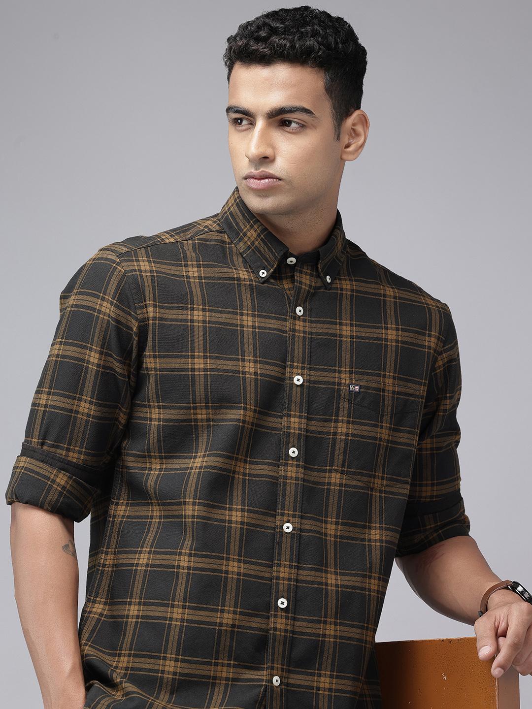 Arrow Sport Manhattan Slim Fit Button-Down Collar Checked Pure Cotton Casual Shirt