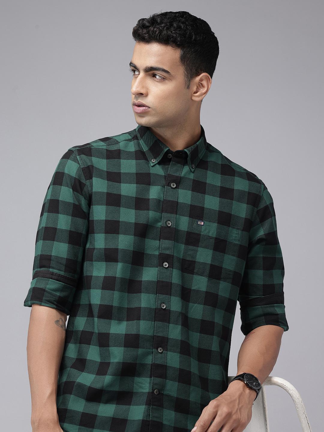 Arrow Sport Manhattan Slim Fit Button-Down Collar Checked Pure Cotton Casual Shirt