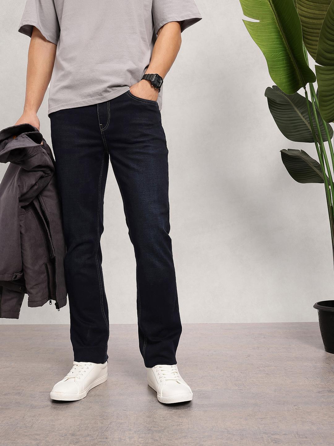 Nautica Men Straight Fit Heavy Fade Stretchable Jeans