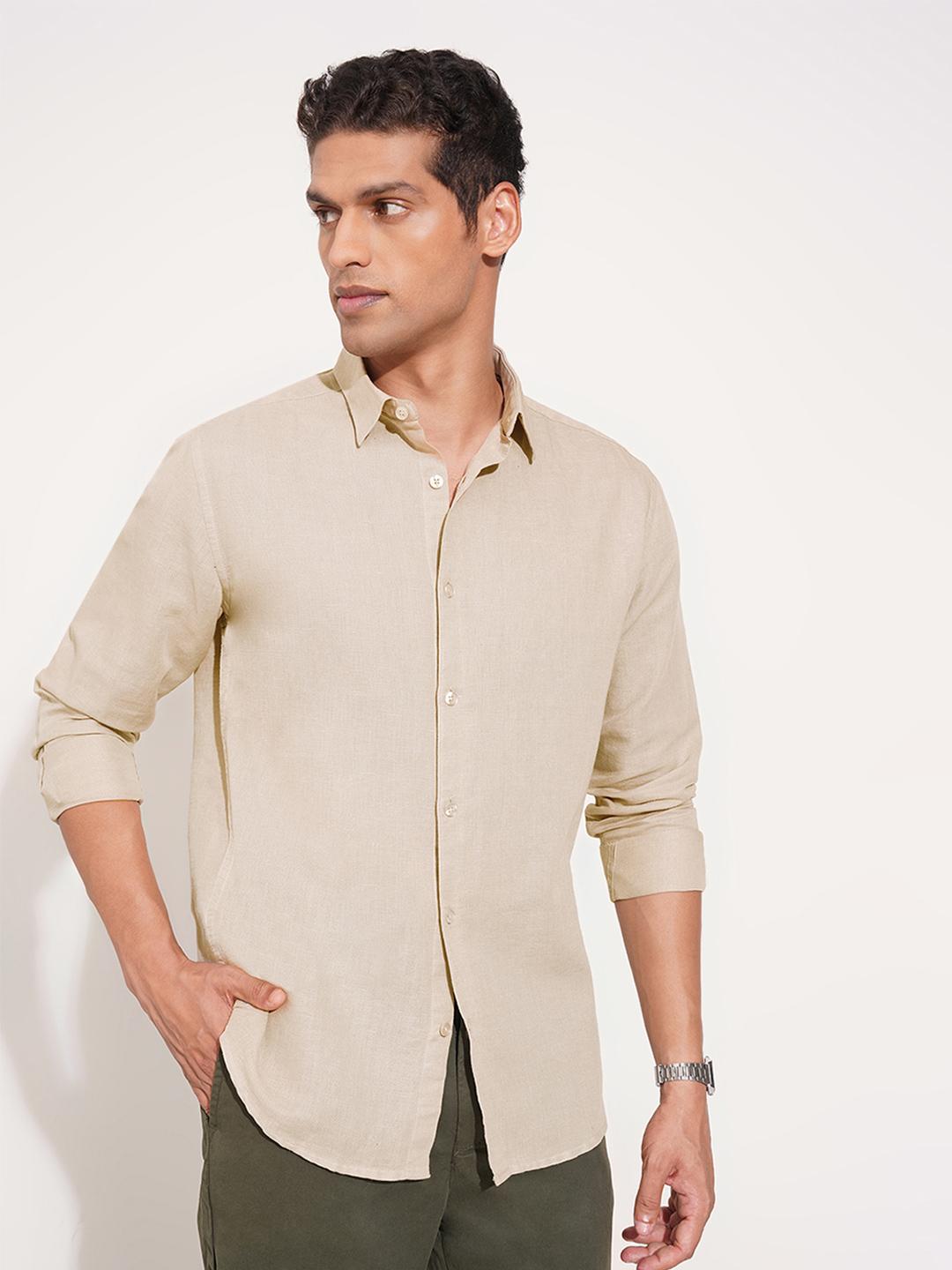 Peregrine by Pantaloons Men Solid Spread Collar Casual Shirt