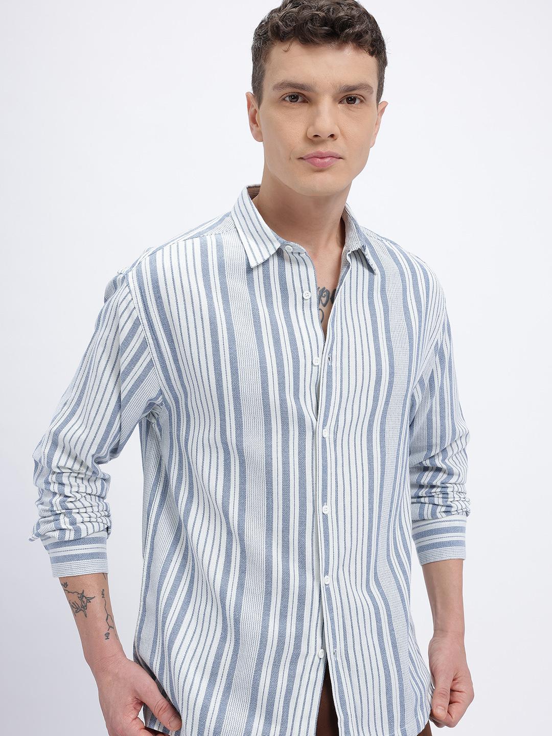 glitchez Men Striped Relaxed Fit Shirt