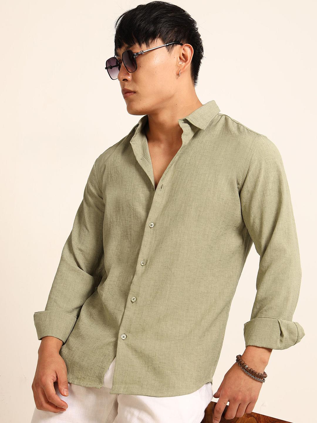 Bushirt Men Classic Fit Solid Spread Collar Casual Shirt
