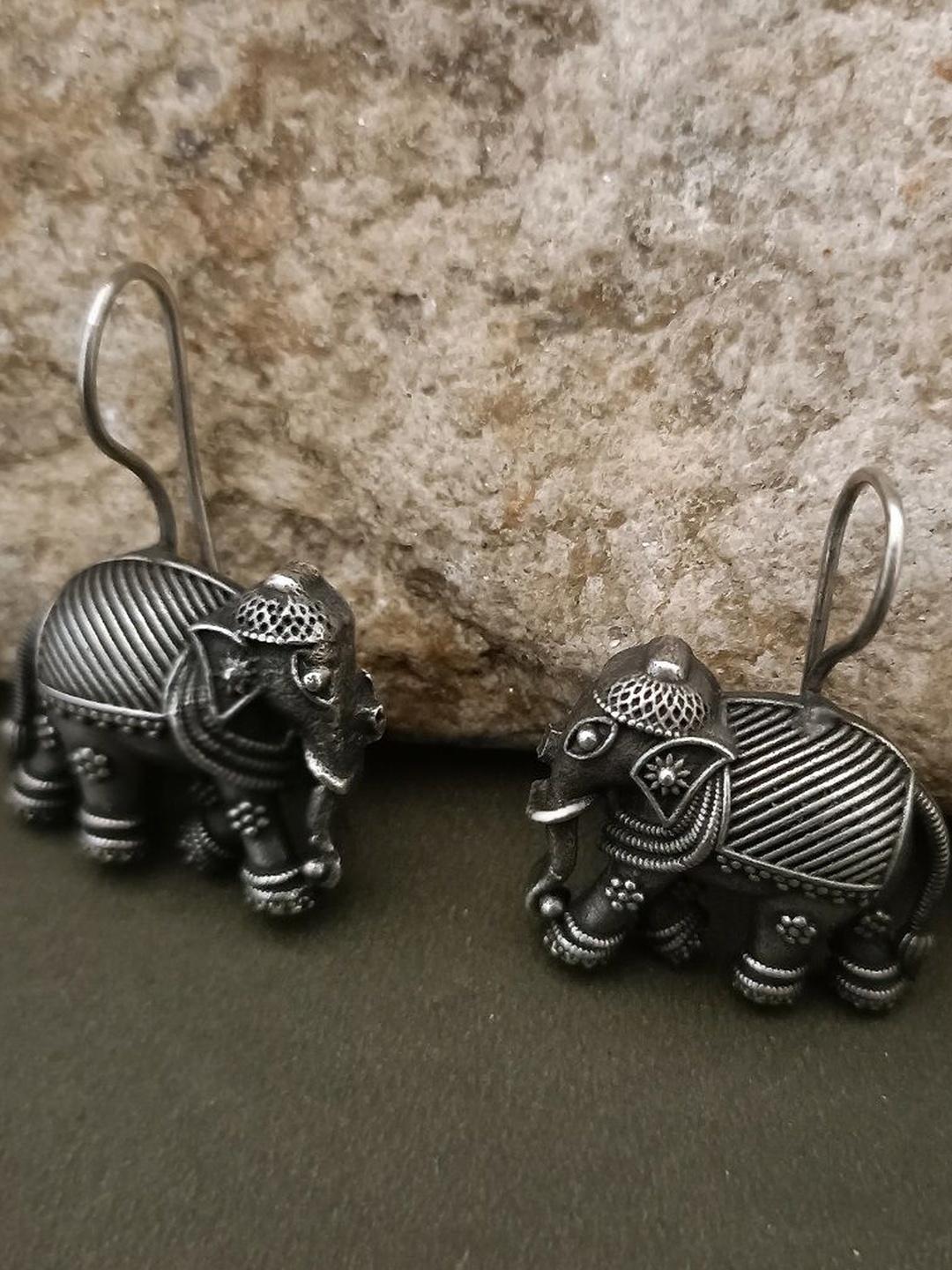 Mint Green - Saanjh Bela Leaves & Elephant Oxidised Earrings