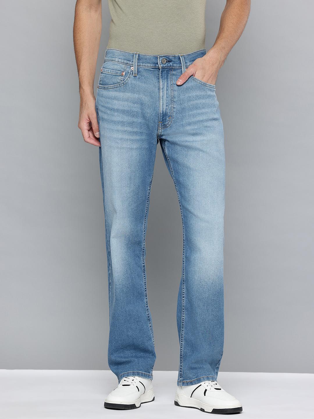 Levis Men Relaxed Fit Mid-Rise Light Fade Stretchable Jeans
