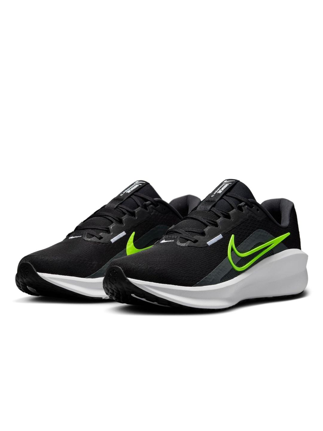 Nike Downshifter 13 Men's Road Running Shoes