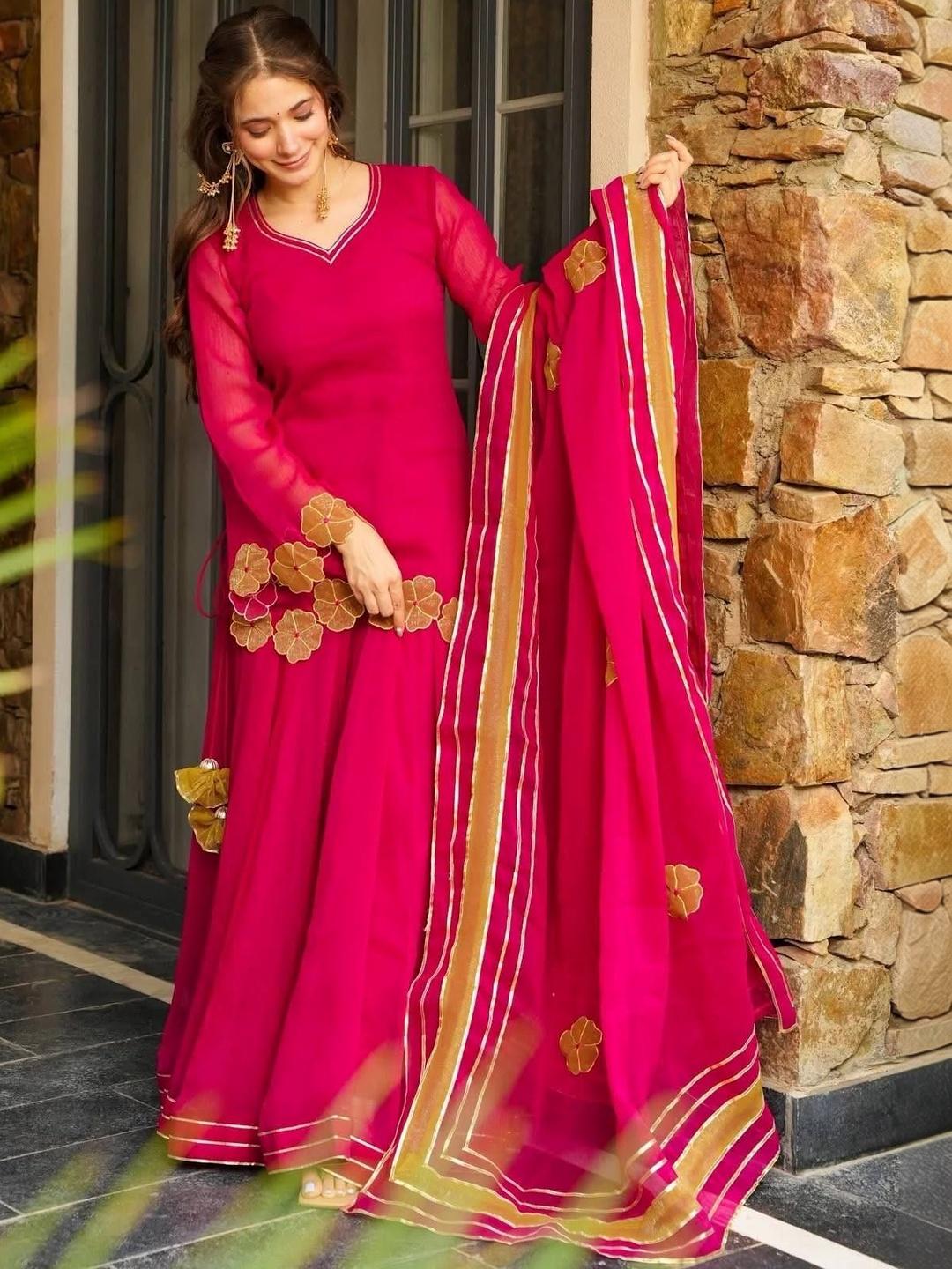 Buy Maruti Tex Women Ethnic Motifs Embroidered Regular Thread Work ...