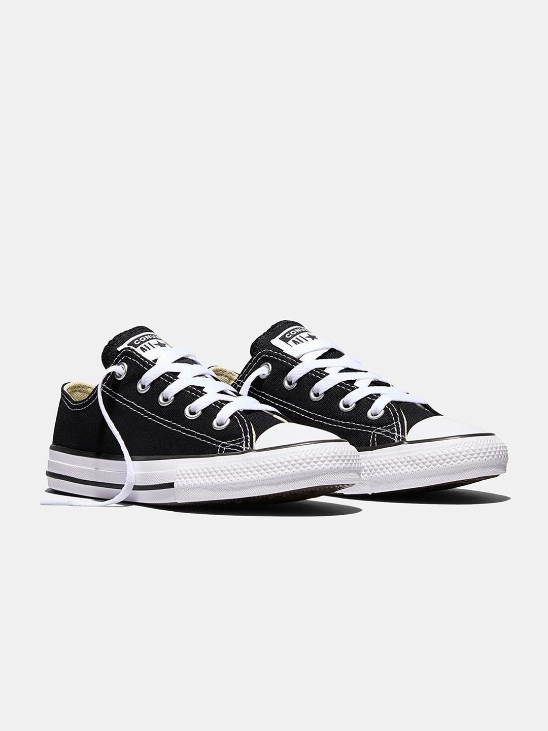 Converse Youth Chuck Taylor All Star Low Top Sneakers
