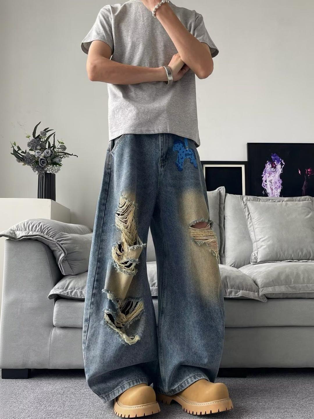 Suo Men Wide Leg Mid-Rise Distressed Jeans