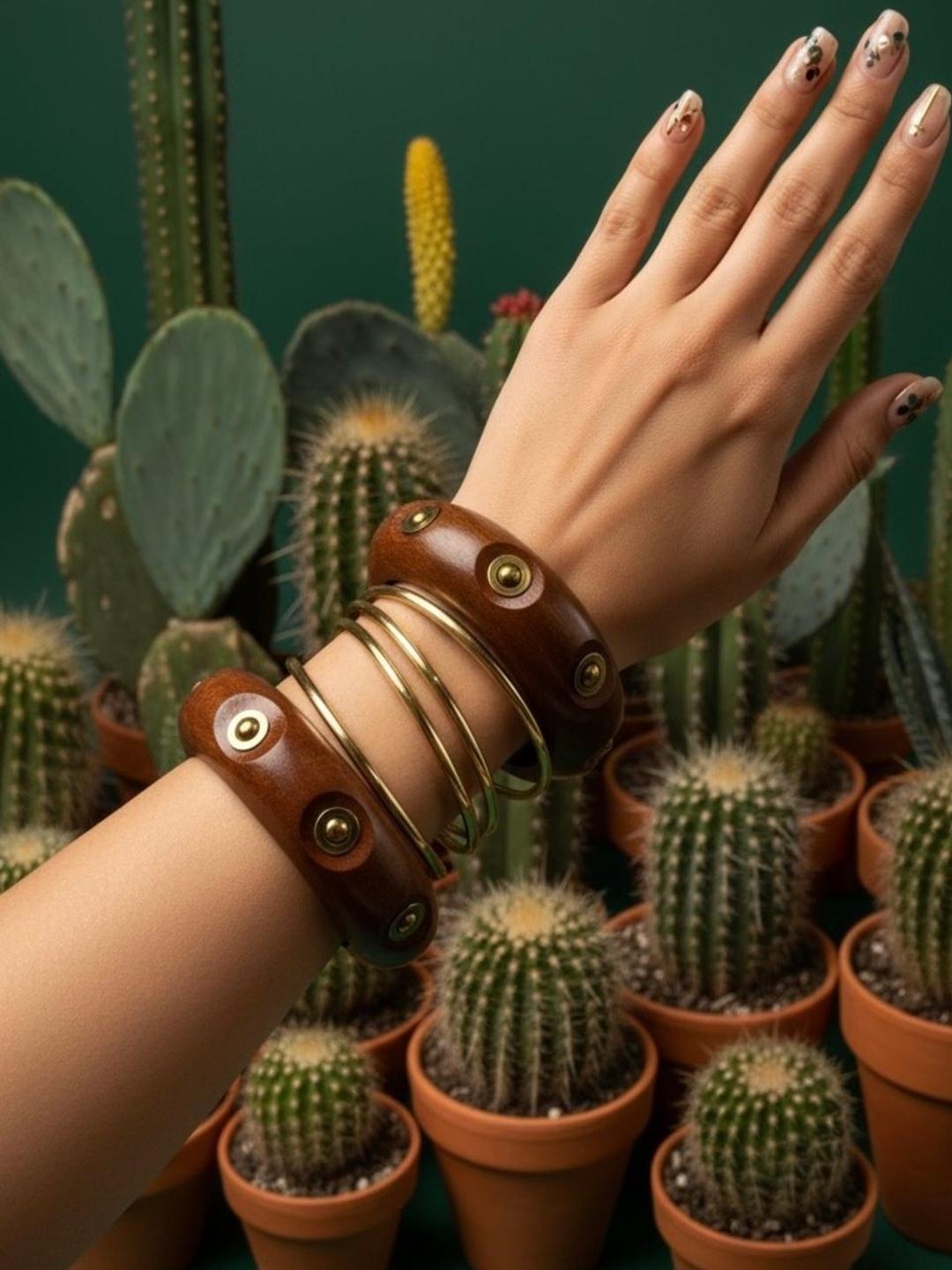 Buy Sangria Set Of 6 Wooden Brass Bangles - - Accessories for Women