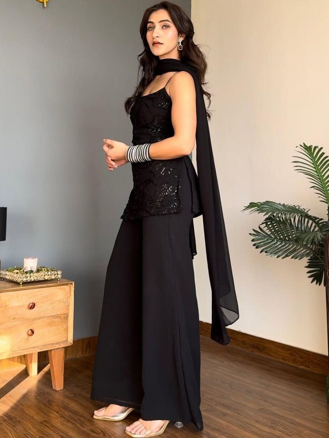 HERE&NOW – Black Georgette Party Set