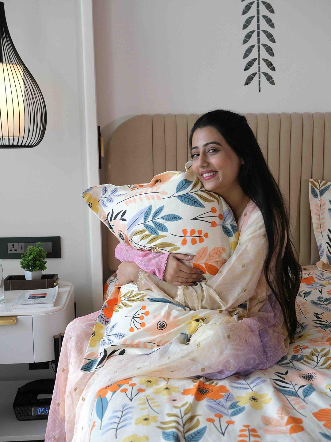 Buy Pure Decor Orange Cotton Feel Super King Size Double Bed Bedsheet With 2 Pillow Cover 2.74X2.74M -  - Home for Unisex