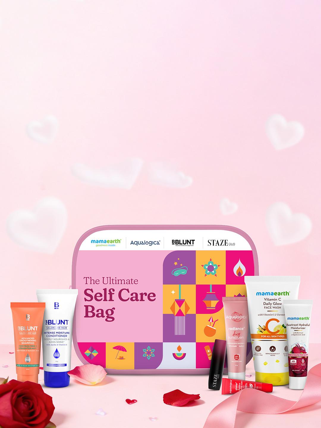 Aqualogica Self Care Essentials Gift Set with Vanity Bag Rs. 363 - Myntra