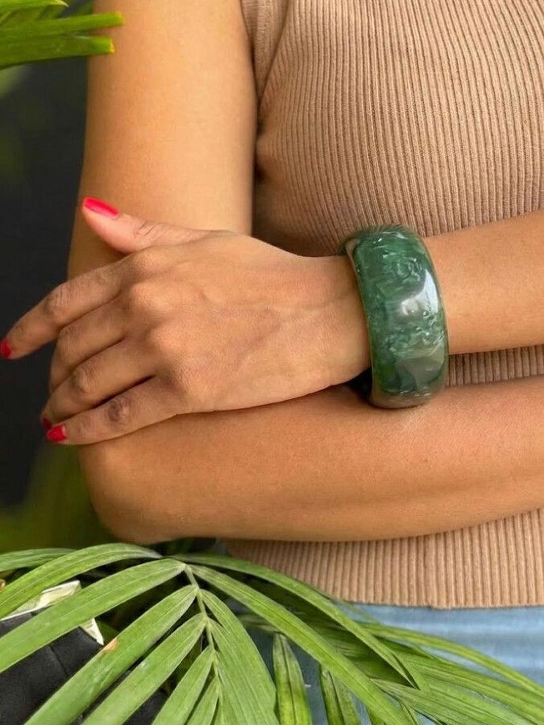 Janpath Bangles Buy Janpath Online Textured Bangles - Bangle for Women 39553670 | Myntra
