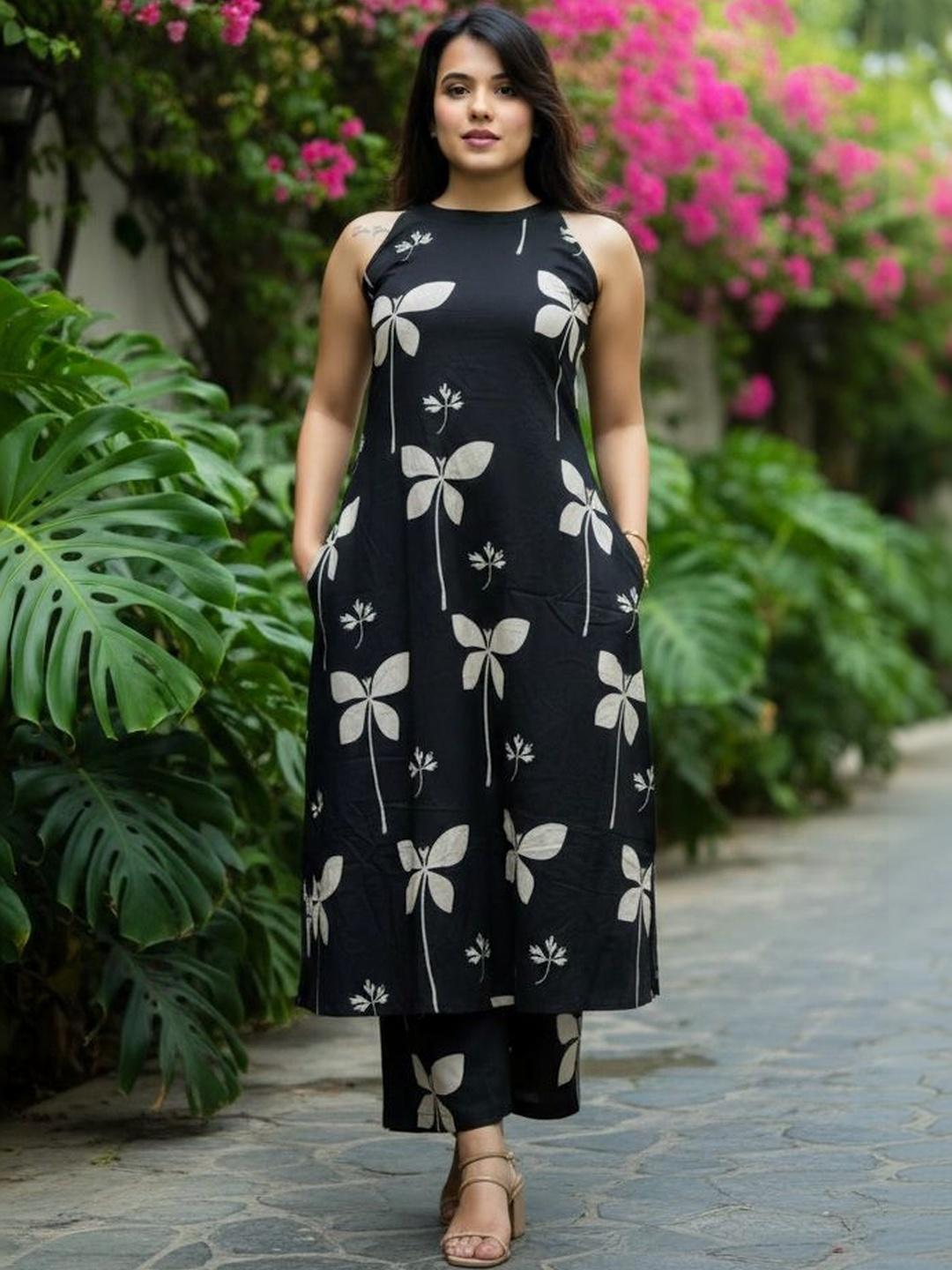 Keitra Women Floral Printed Regular Pure Cotton Kurta with Trousers