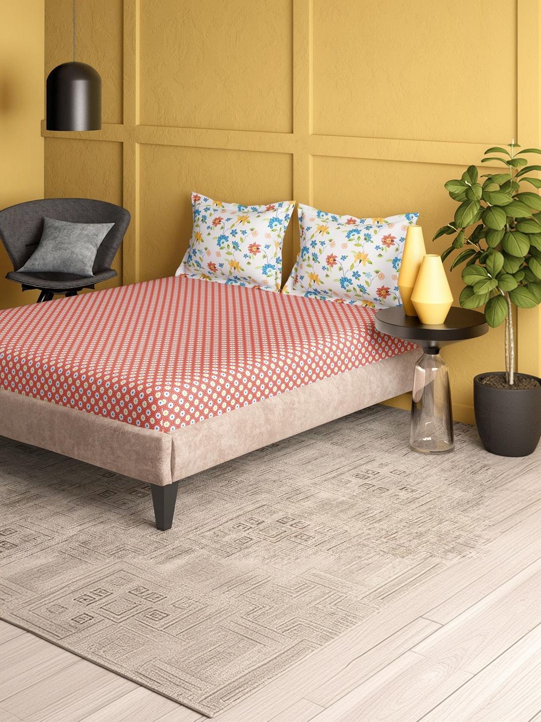 Buy Portico Marvella 44 TC Pure Cotton Red & White Super King Bedsheet & 2 Pillow Covers -  - Home for Unisex