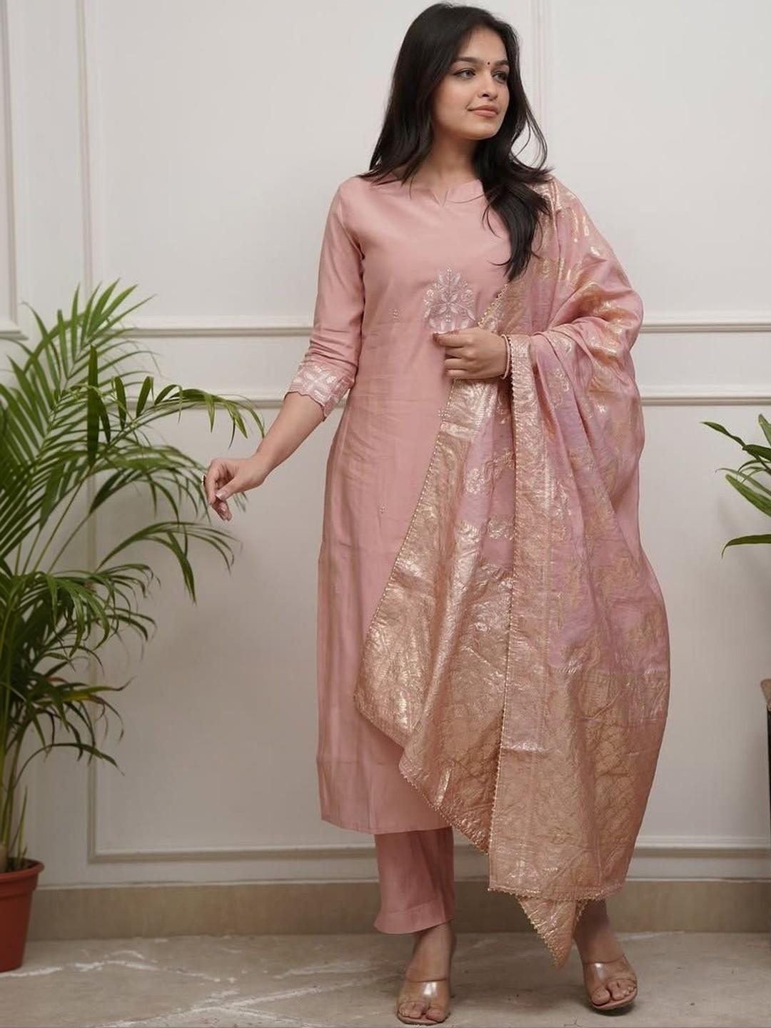 Intricately Handcrafted Kurta with A Printed Contrasting Dupatta main image 1